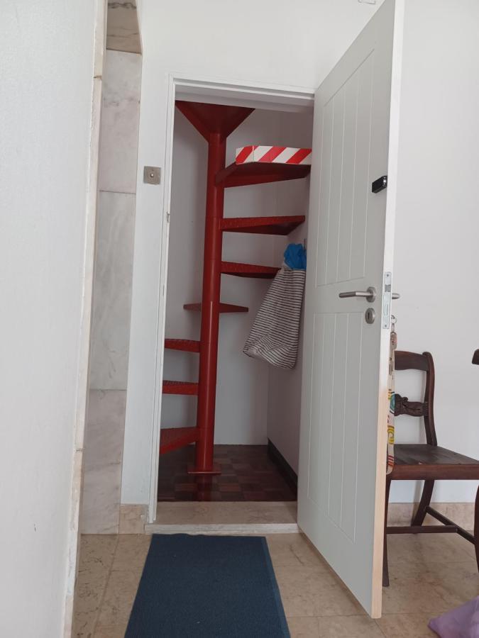 Cozy Independent Room Lisbon Luaran gambar